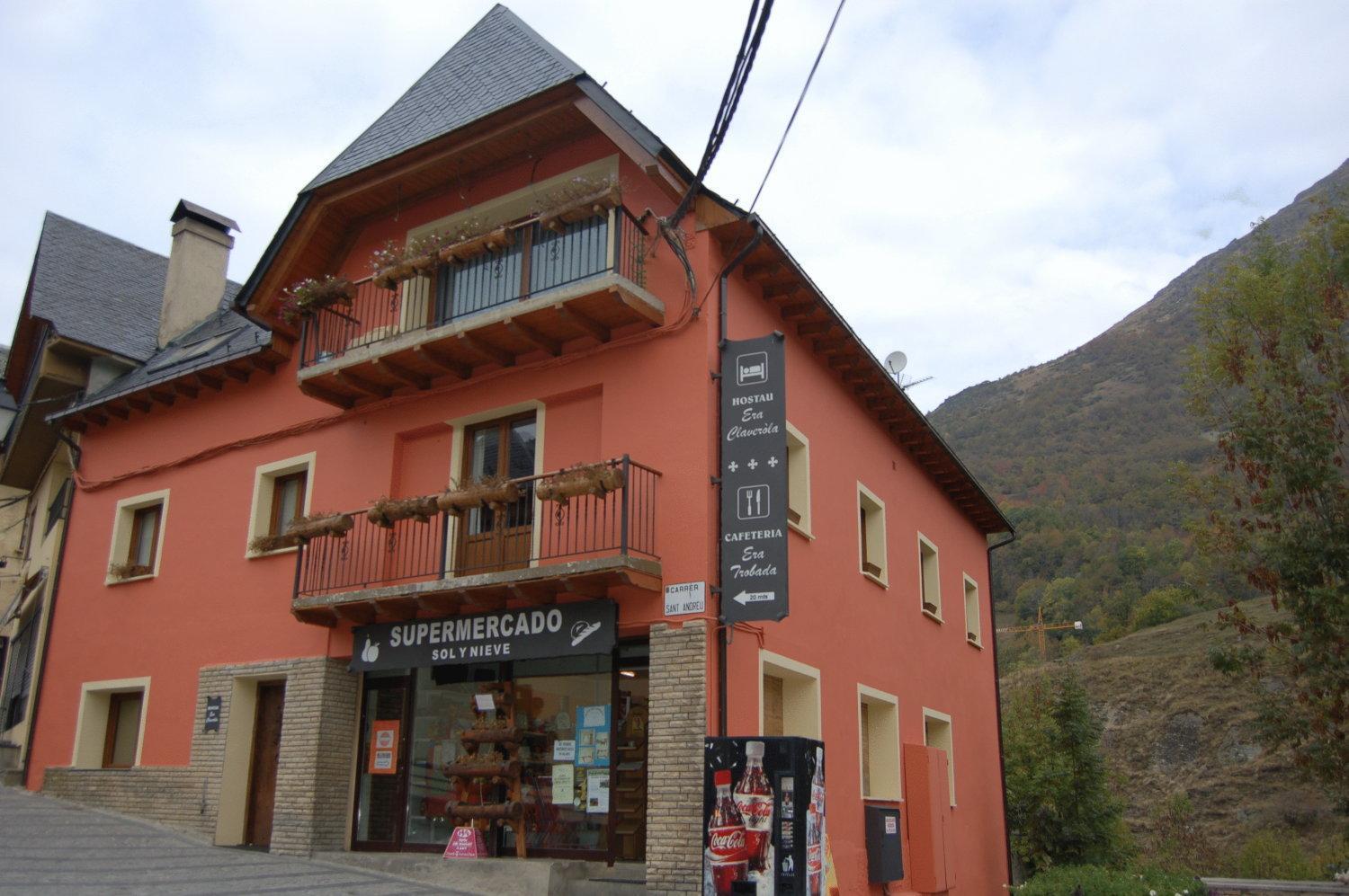 Hostau Era Claverola Salardu Bagian luar foto